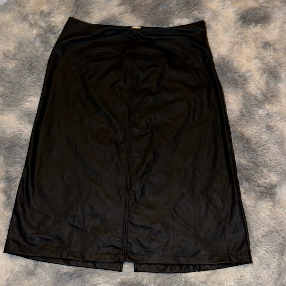 💕A New Day Black Faux Leather A-line Skirt sz 17 NWT